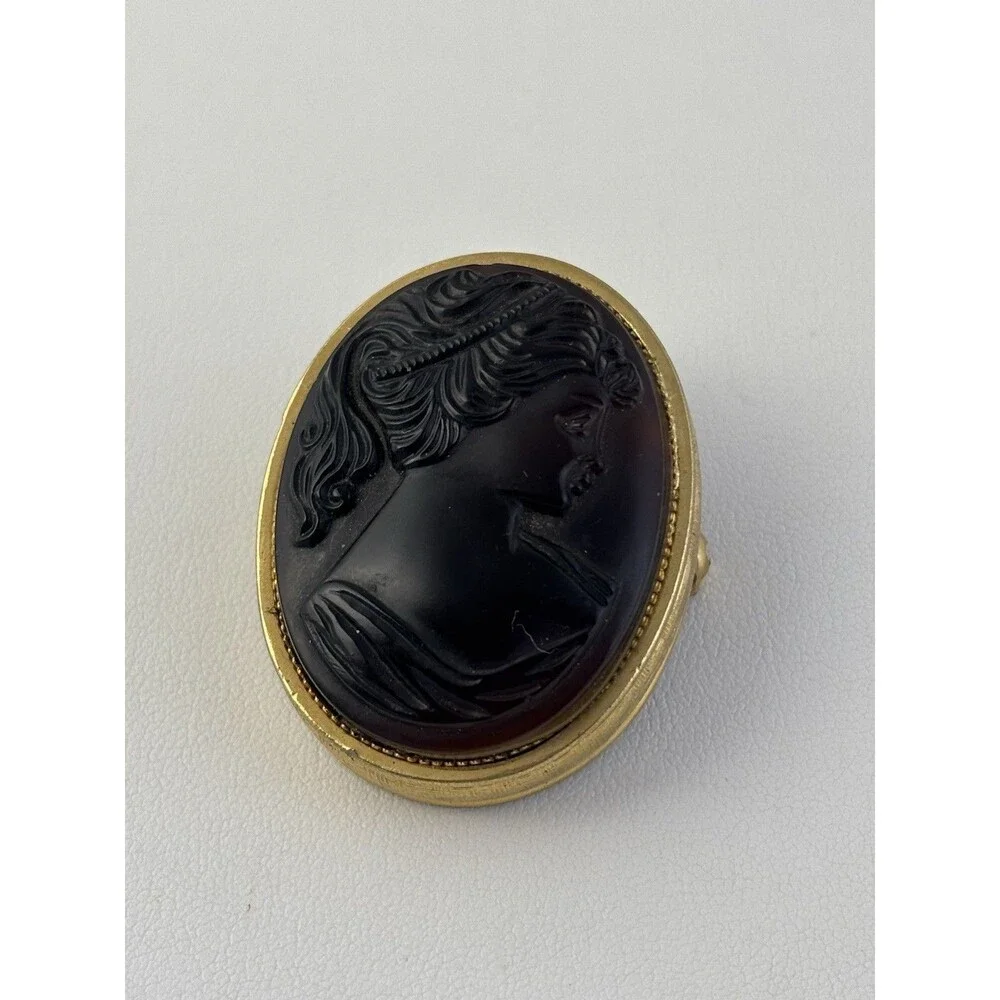 VTG Brown Root Beer Glass Cameo Brooch Intaglio Lady Portrait Gold Tone Frame